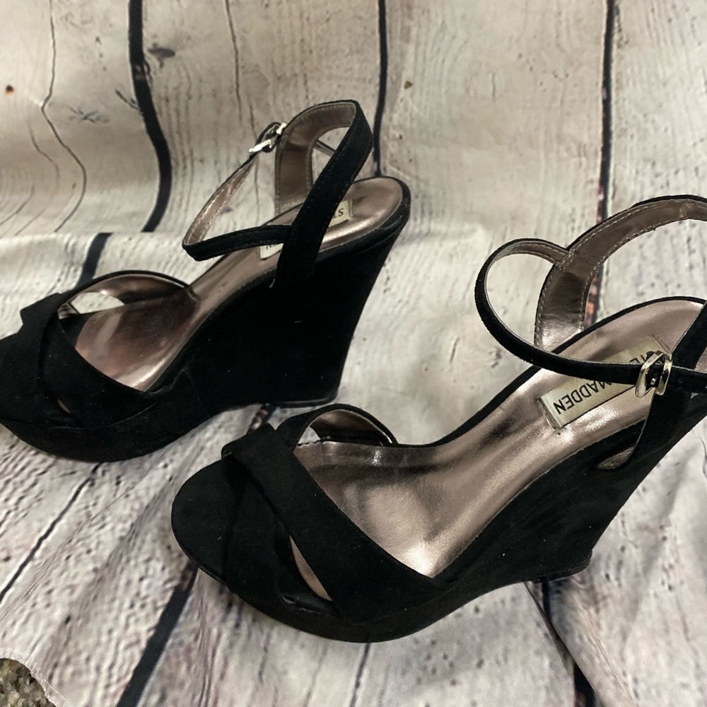 Steve Madden wedges